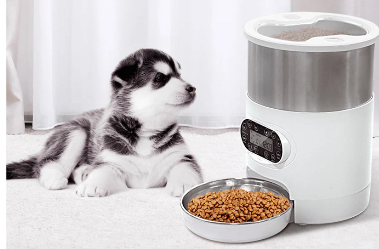 Smartpaws Remote-Controlled Pet Feeder: Automatic Food Dispenser with App Control and Voice Recording